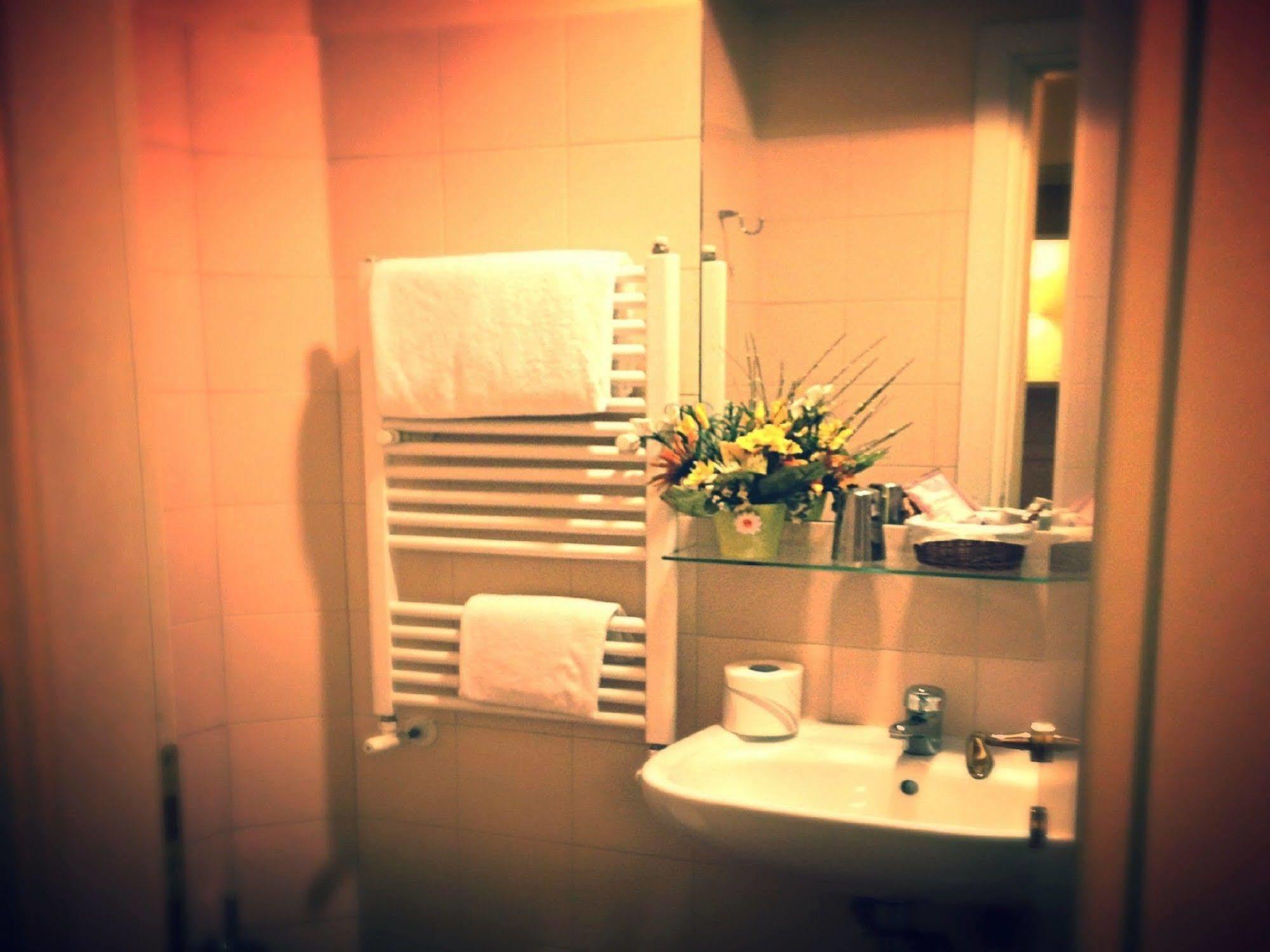 Residenza Domiziano Bed & Breakfast Roma Exterior foto