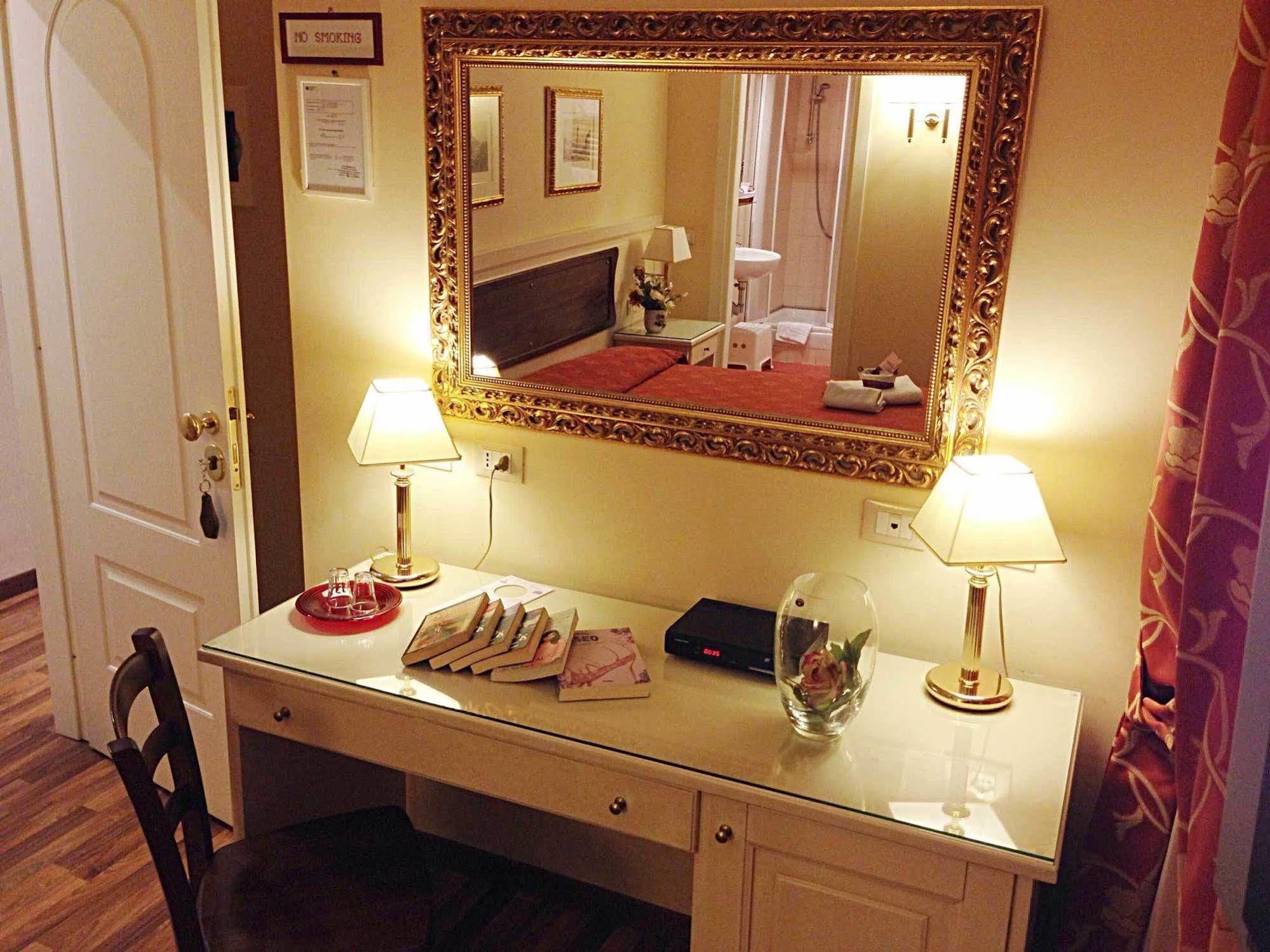 Residenza Domiziano Bed & Breakfast Roma Exterior foto